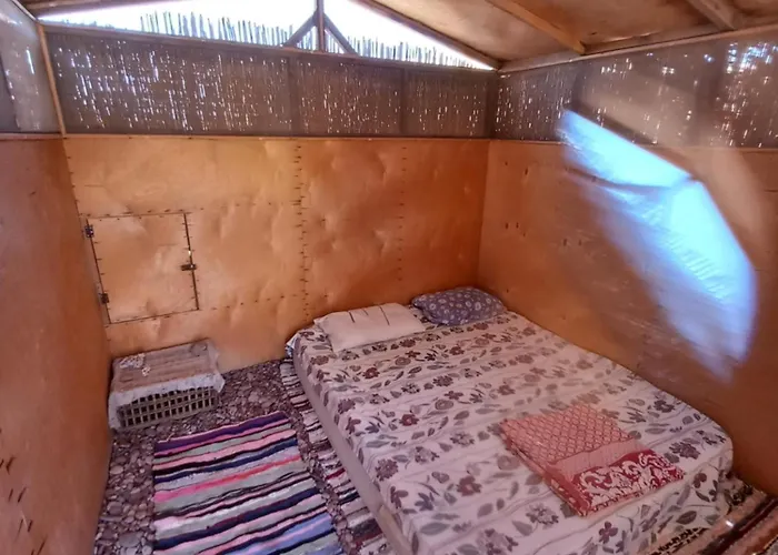 Al Jasmine Camp Üdülőközpont
